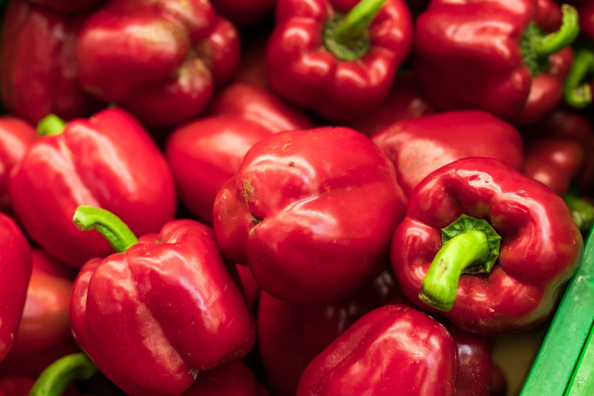 Red-Pepper-is-a-Healthy-Food-to-Eat-Every-Day