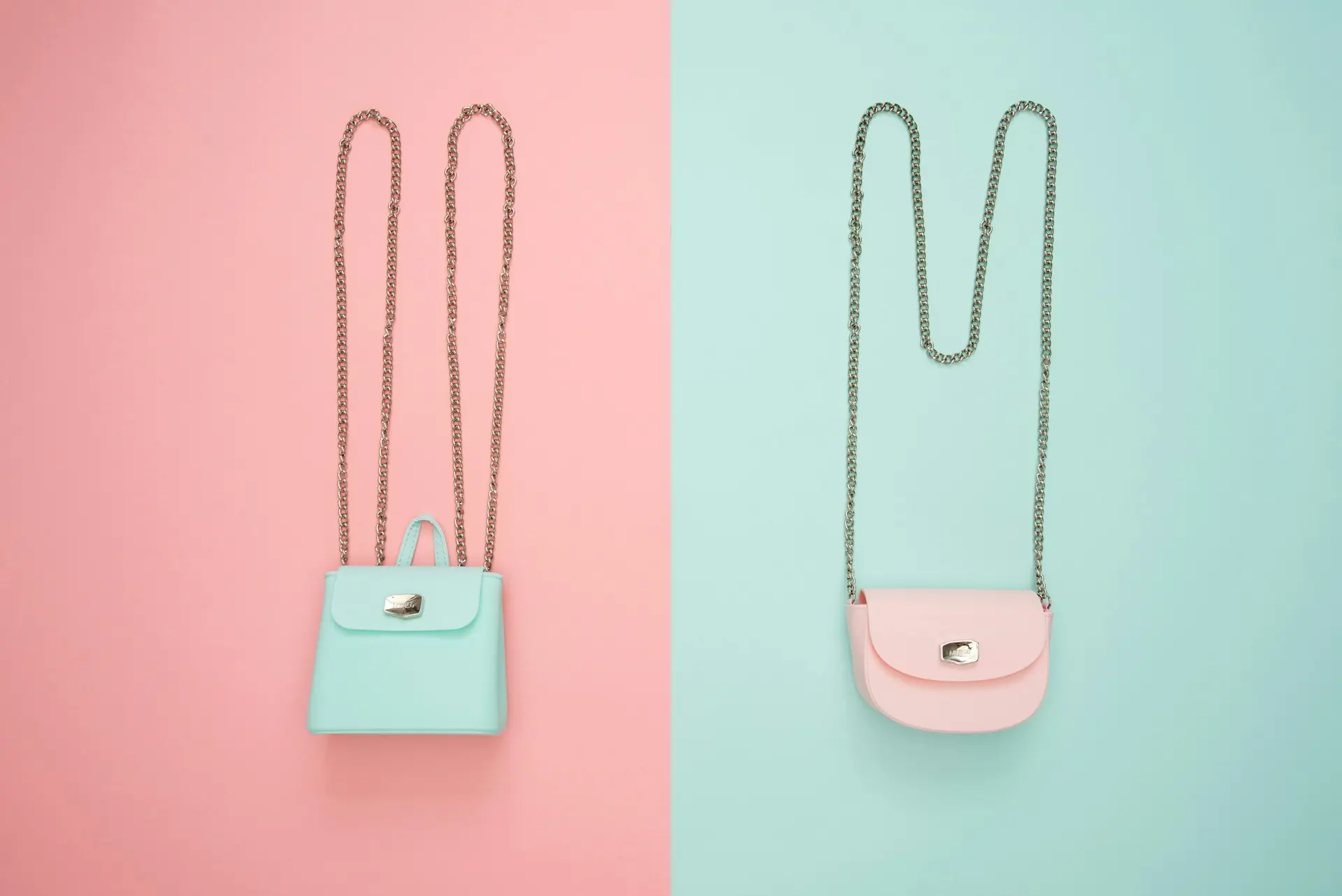Two tote bags 