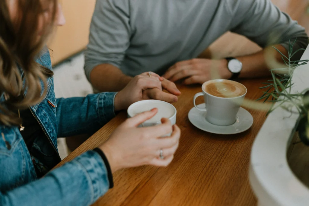 A couple on a coffee date.