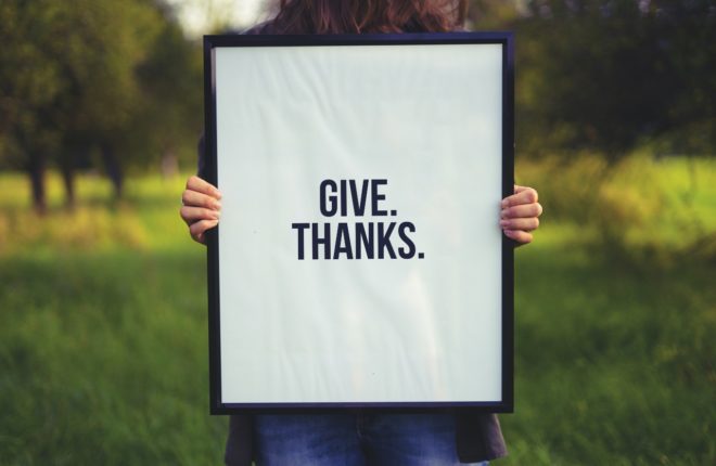 Give Thanks sign