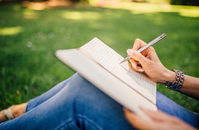 7 Benefits of Journaling to Inspire Your Practice