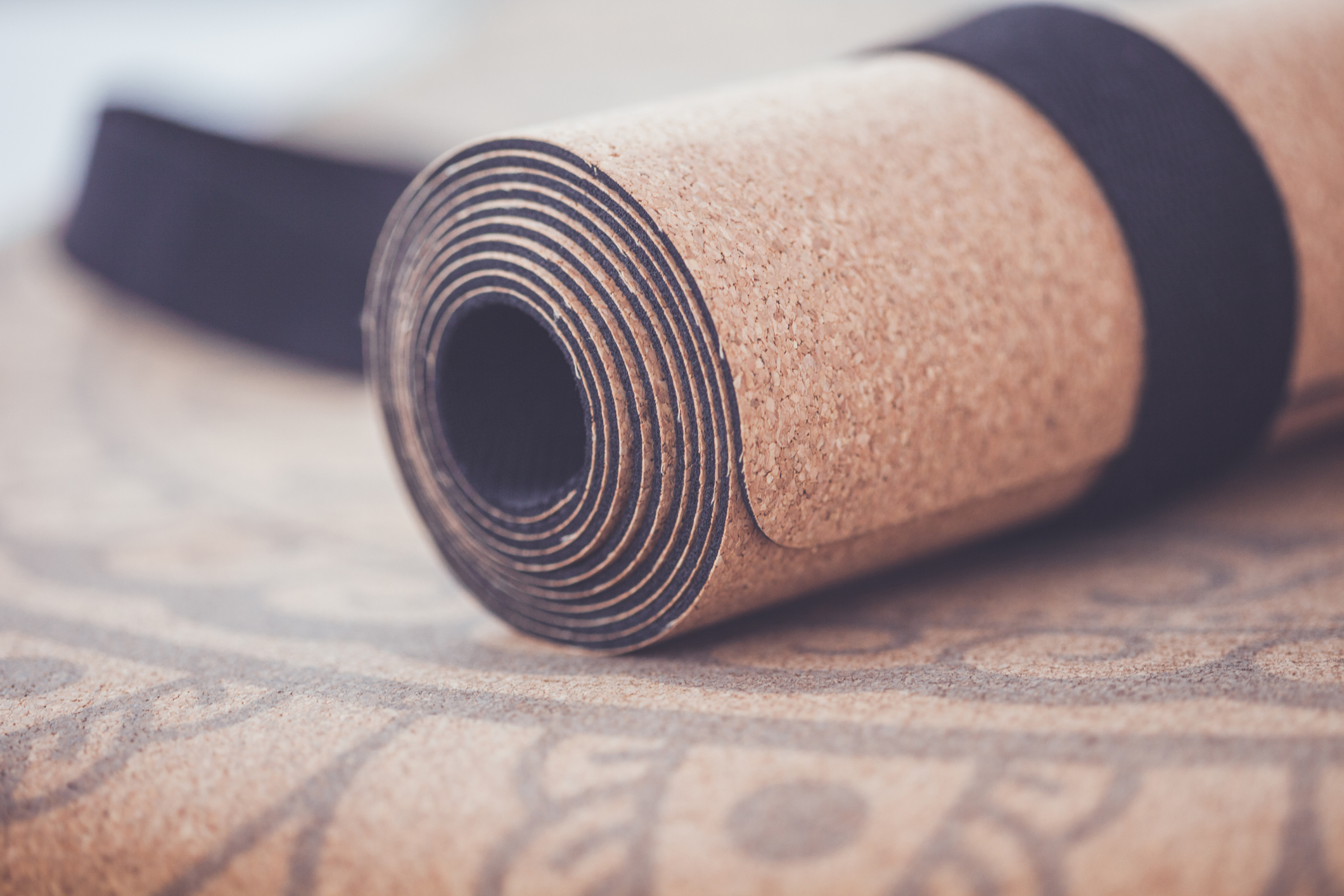 top-5-natural-yoga-mat-materials-body-mind-magazine