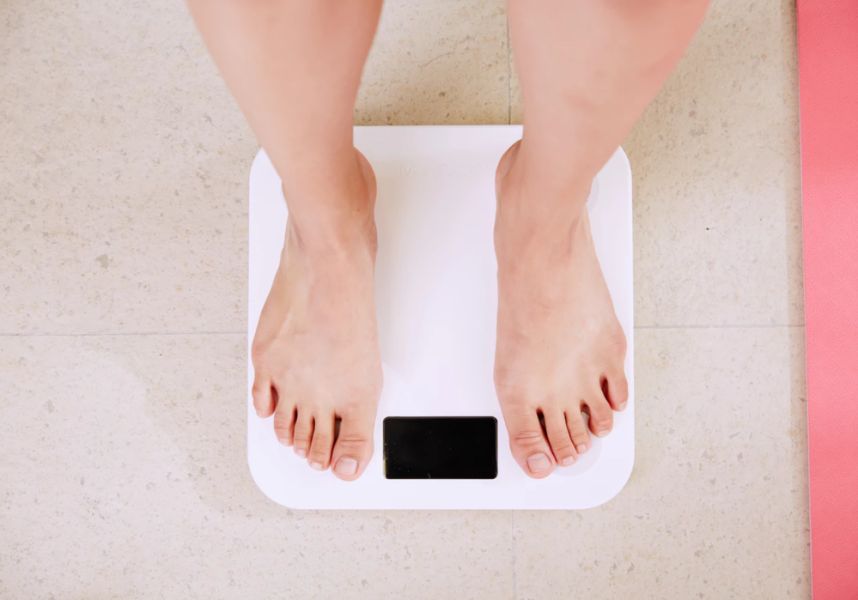 8 Unexplained Weight Gain Causes in Women - Body+Mind Magazine