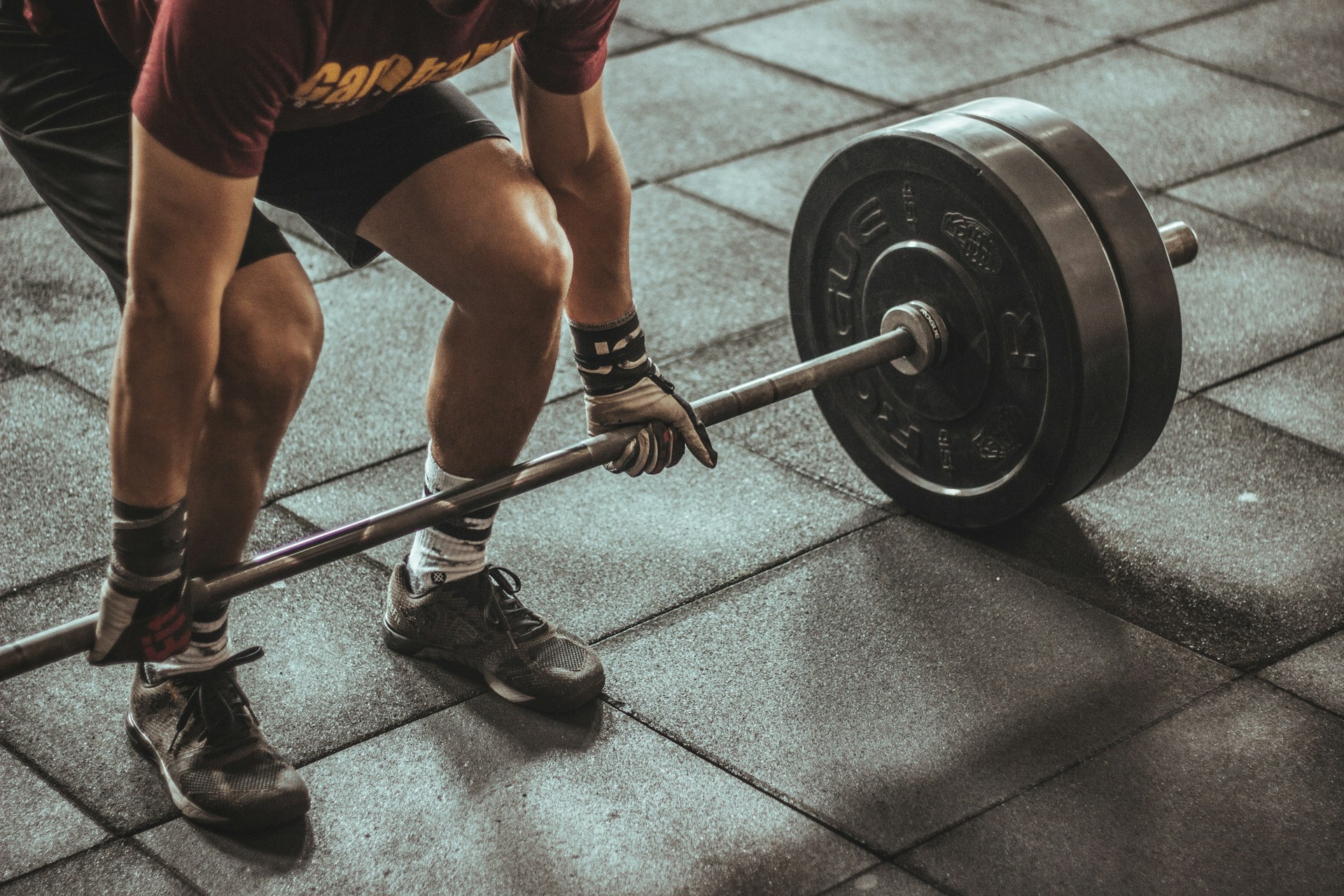 Person doing a deadlift