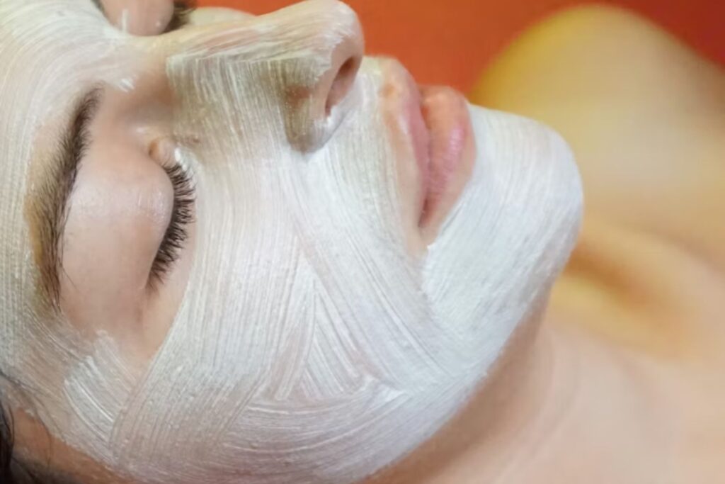 Blemish-Fighting Milk homemade face masks